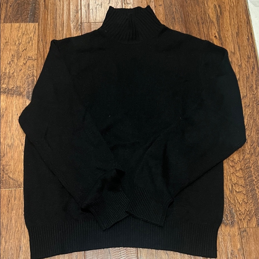 Vince men’s  Black Turtleneck Sweater
